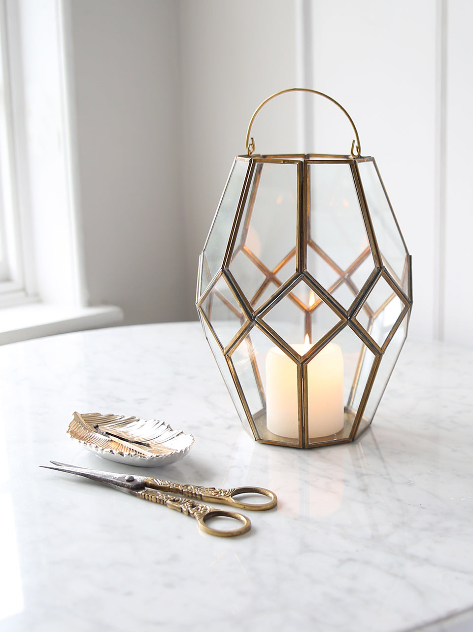 Laterne aus Messing und Glas